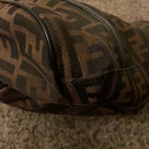 Fendi Bag - Picture 15 of 16